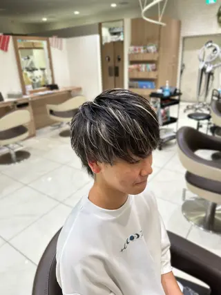 ショート カラー メンズ 渡邉 理央のヘアスタイル