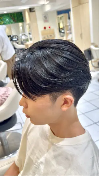 ショート パーマ メンズ 曲がる縮毛矯正ドクタ ー✂️MASAYAのヘアスタイル