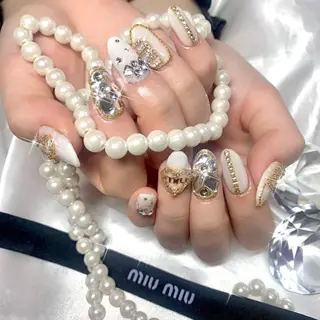 ネイル élu by Noriko 前原のネイルデザイン