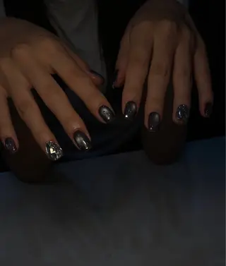 ネイル NILATE所属・渡邉 あいのネイルデザイン