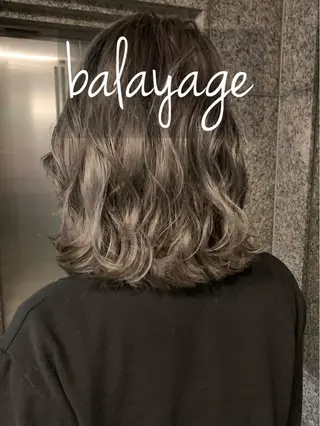 ミディアム カラー ブリーチ＆カラーが 得意☀️望月宣雄☀️のヘアスタイル