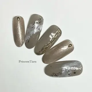 ネイル Grantulle collegeのネイルデザイン