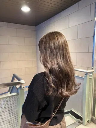 カラー 久永 菫のヘアスタイル