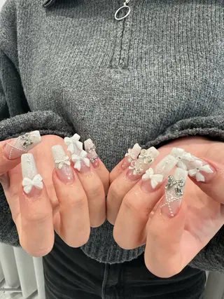 ネイル nachi 🎀のネイルデザイン
