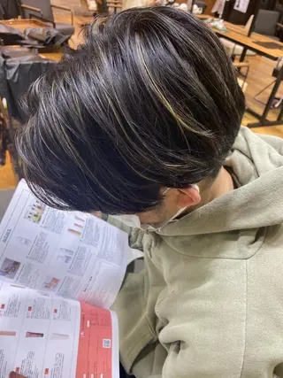 ショート メンズ 🌼ハイライト透明感 🌼maiのヘアスタイル