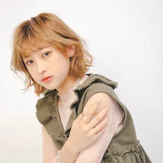 ミディアム かどたはるな レイヤー/パーマのヘアスタイル
