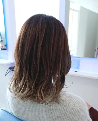 ミディアム カラー ヘアアレンジ 小林 伸行のヘアスタイル