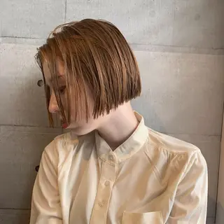 ショート カラー マツエク・マツパ 顔周りレイヤー 🎀マリノのヘアスタイル