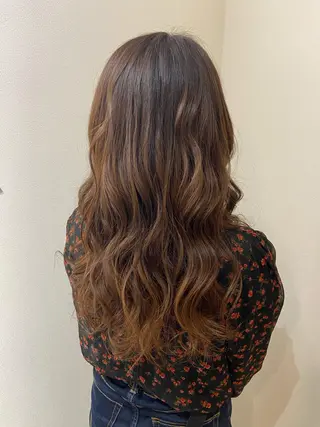 ロング カラー SALOWIN札幌大通り所属・札幌ブリーチカラー/ ダブルカラー/ドイのヘアスタイル