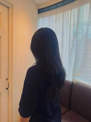 ロング カラー 新宿三丁目💜 空陽💙のヘアスタイル