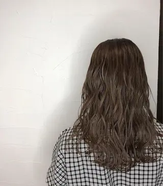 セミロング シンタニナオト /梅田茶屋町のヘアスタイル