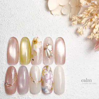 ネイル calm 〔ｶｰﾑ〕のネイルデザイン