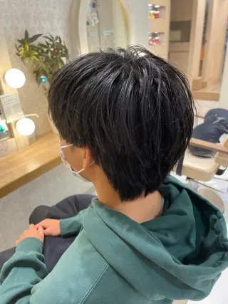 ミディアム パーマ メンズ 本厚木｜縮毛矯正/ 酸性スト専門サロンのヘアスタイル