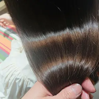 カラー ロング alushe 岡 陽子のヘアスタイル