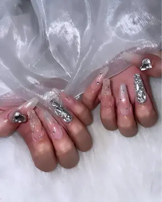 ネイル 高草木 桃香のネイルデザイン