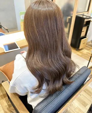 ロング ゆうき あすかのヘアスタイル