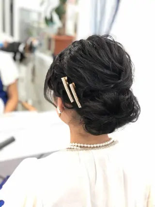 ミディアム laera 佐藤のヘアスタイル