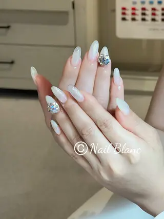 ネイル Kurehashi Yui🧸のネイルデザイン
