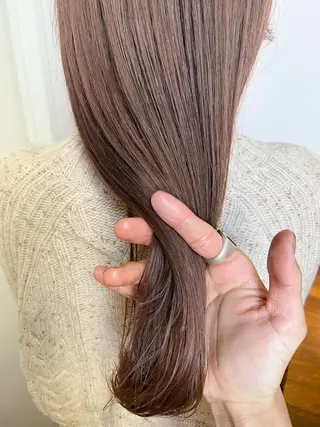 セミロング カラー 岡本康平/ボブ /ブリーチ/レイヤーのヘアスタイル