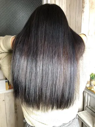 ロング 🐆アンドウ チカコ🦓のヘアスタイル