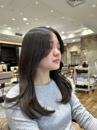 ロング カラー レイヤー/艶カラー 韓国/石戸谷海斗のヘアスタイル