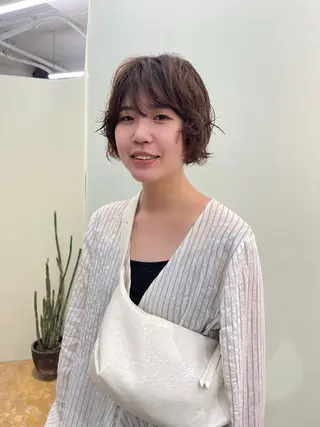 ショート riko/yew /顔まわりカットのヘアスタイル