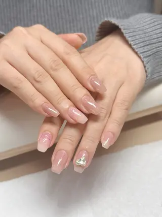 ネイル Y&M  NAIL所属・樺井 アオイのネイルデザイン