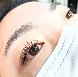 マツエク・マツパ LA PERLA 錦糸町徒歩1分のマツエク・マツパデザイン