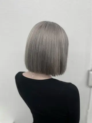 ミディアム カラー GaKu/ハイトーン /ブリーチ/ブロンドのヘアスタイル