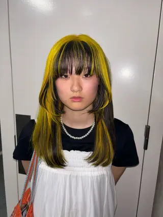 ロング カラー 💫miyu💫デザ インカラー/アレンジのヘアスタイル