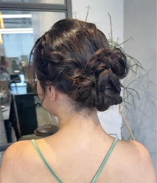 ロング ヘアアレンジ 透明感カラー✨艶髪 制作🌱山根あゆみのヘアスタイル