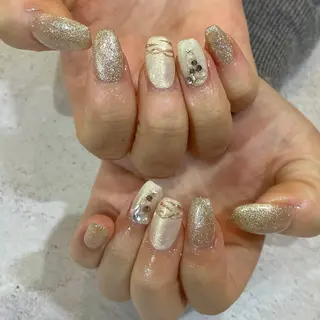 ネイル LUNI（シェアサロンHeartSpace内）所属・LUNI 久屋大通 ˚✧₊⁎/ yuriのネイルデザイン