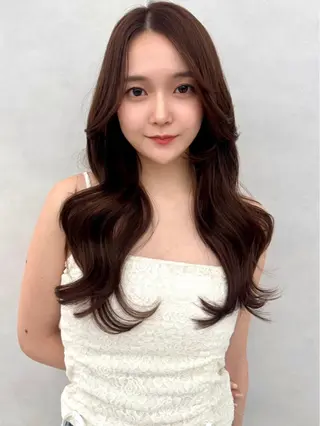 セミロング 🇰🇷韓国ヘア🤍 副店長/栗田のヘアスタイル