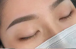 アイブロウ 中山 サヤのマツエク・マツパデザイン