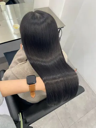 ロング 艶髪/縮毛矯正/ Core mikuaのヘアスタイル