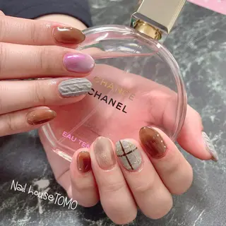 ネイル 💅ネイルハウス🏡 🎀TOMO🎀のネイルデザイン