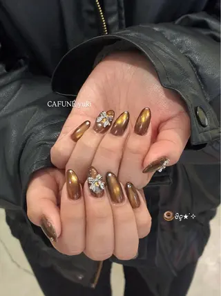 ネイル CAFUNÉ tokyo所属・☾ ໋CAFUNE yuki︎︎𓂃⟡のネイルデザイン