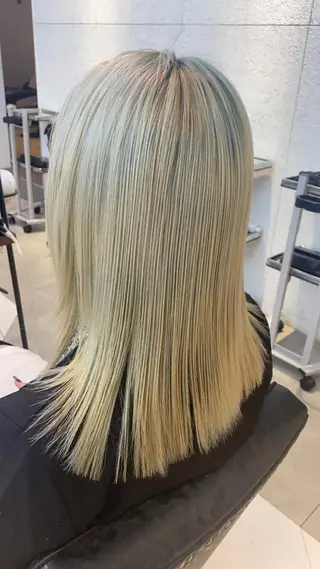 ミディアム 🐈‍⬛韓国ヘア カノン♥️のヘアスタイル