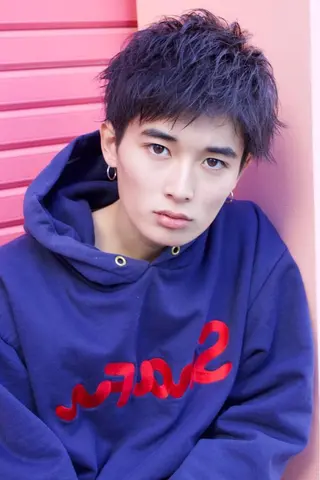 ショート パーマ メンズ ベージュグレージュ 💕しゅーじ💕のヘアスタイル