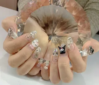 ネイル LoaChaton kaeのネイルデザイン