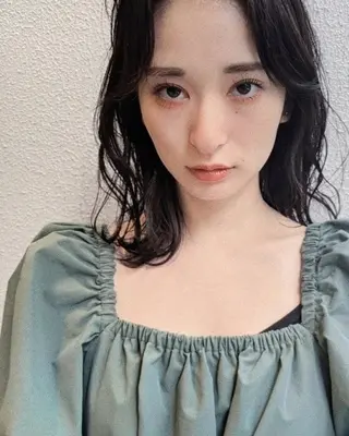 ミディアム 南堀江 möwen ( メーヴェ )所属・mowen RUIのヘアスタイル