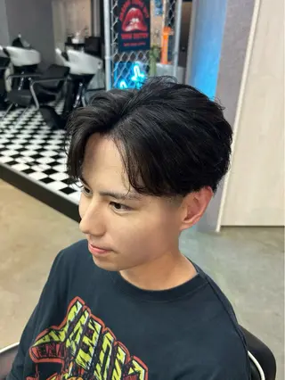 ミディアム 👑パーマの王様👑 【メンズ専門店】のヘアスタイル