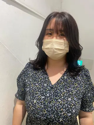 セミロング カラー ✨くびれスタイル✨️ 戸嶋穂乃香のヘアスタイル