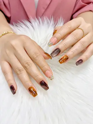 ネイル リラネイル ギョウのネイルデザイン