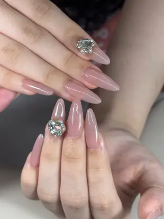 ネイル HAN 168のネイルデザイン