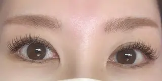 マツエク・マツパ ラウバイマノマノ なかざとのネイルデザイン