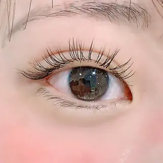 マツエク・マツパ YELLIO所属・YELLIO (エーリオ)のマツエク・マツパデザイン