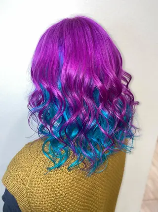 ミディアム ゆぴ☾‪/推しカラー /ハイトーンのヘアスタイル
