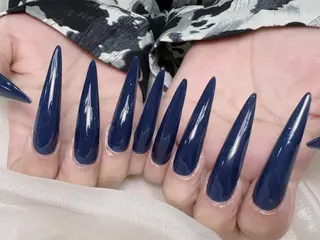 ネイル Rainrain💧 パーツ豊富、やり放題のネイルデザイン