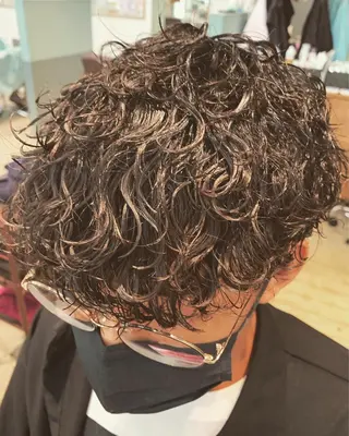 ミディアム パーマ メンズ hair dressing improve所属・◎メンズパーマ特化 櫻井康太のヘアスタイル